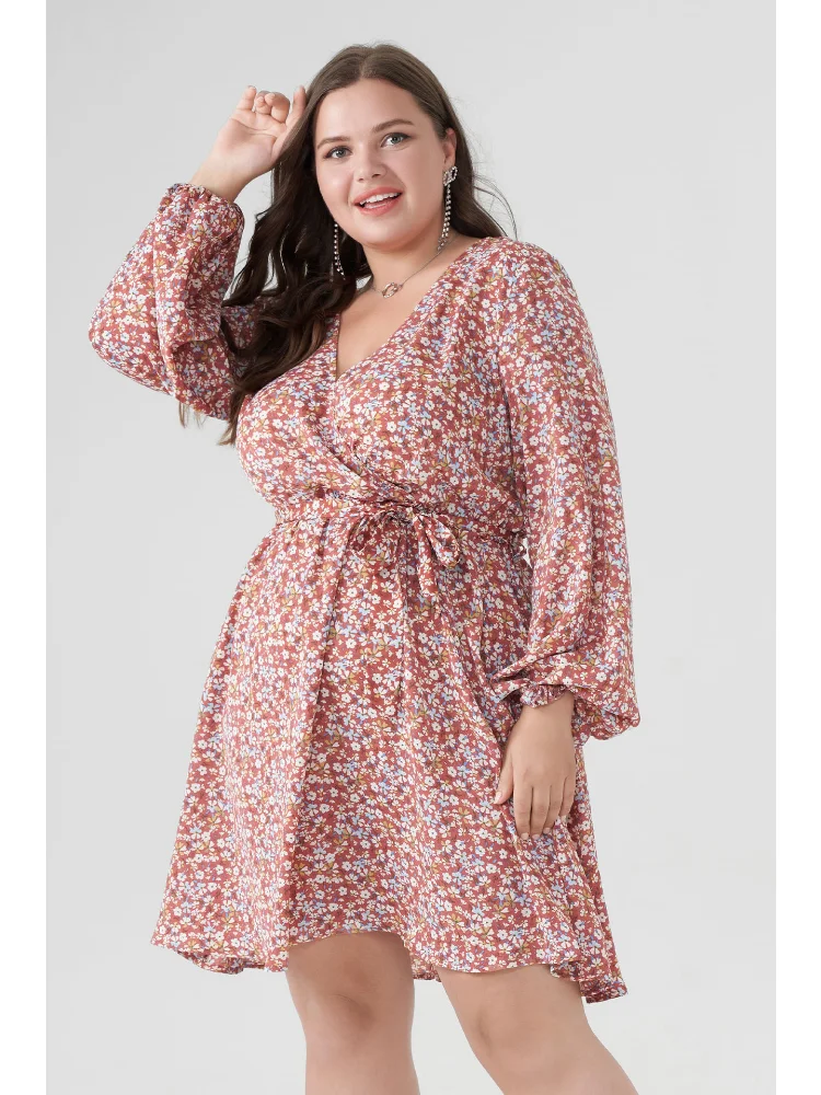 Fragmented Flower Dress for Women's Summer New Product Long sleeved V-neck Slim Fit plus size women clothing