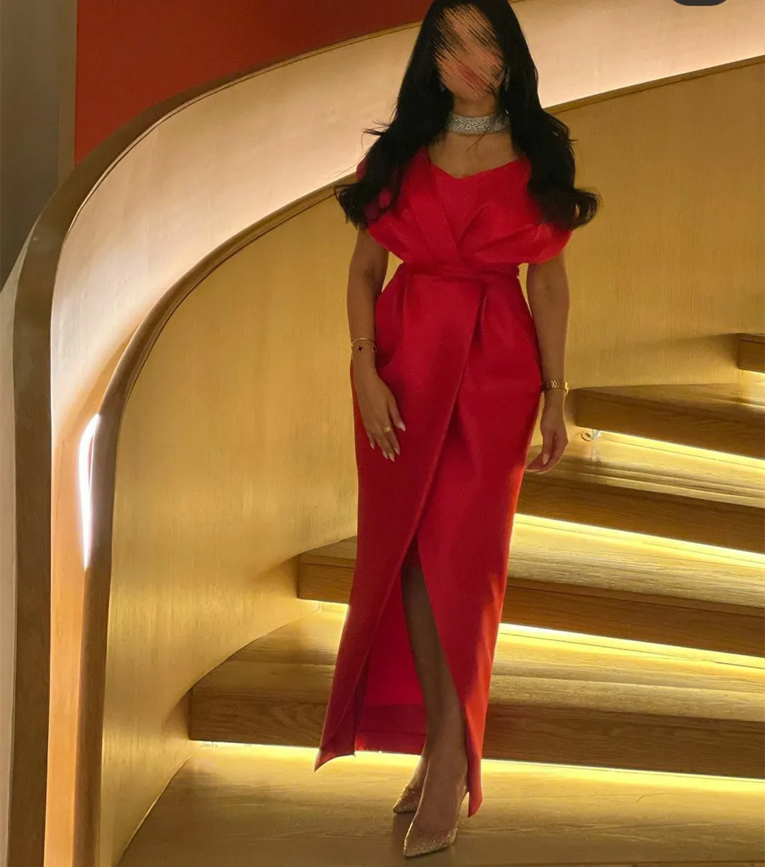 

Элегантное Длинное атласное Плиссированное мусульманское вечернее платье-футляр с разрезом красное платье для выпускного вечера длиной до пола