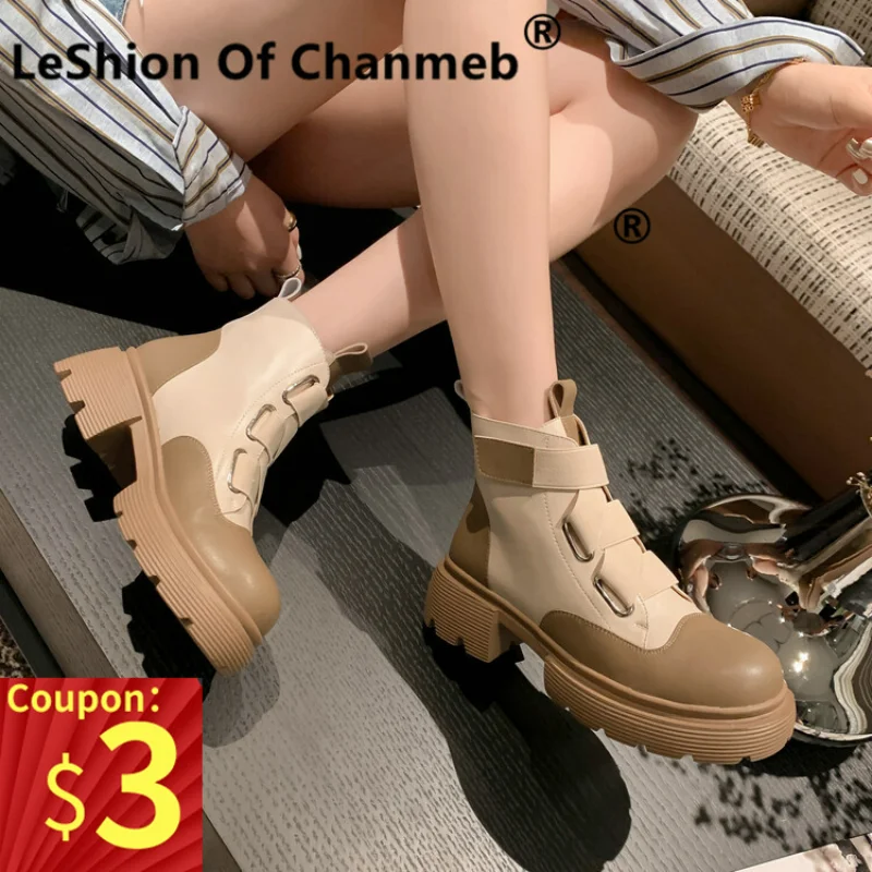 

Женские ботинки с круглым носком, на массивном среднем каблуке и платформе