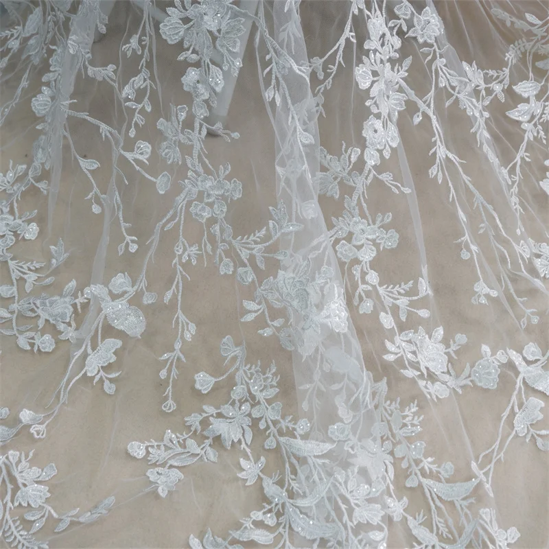 Кружевная ткань цвета слоновой кости с цветочной вышивкой прозрачные блестки