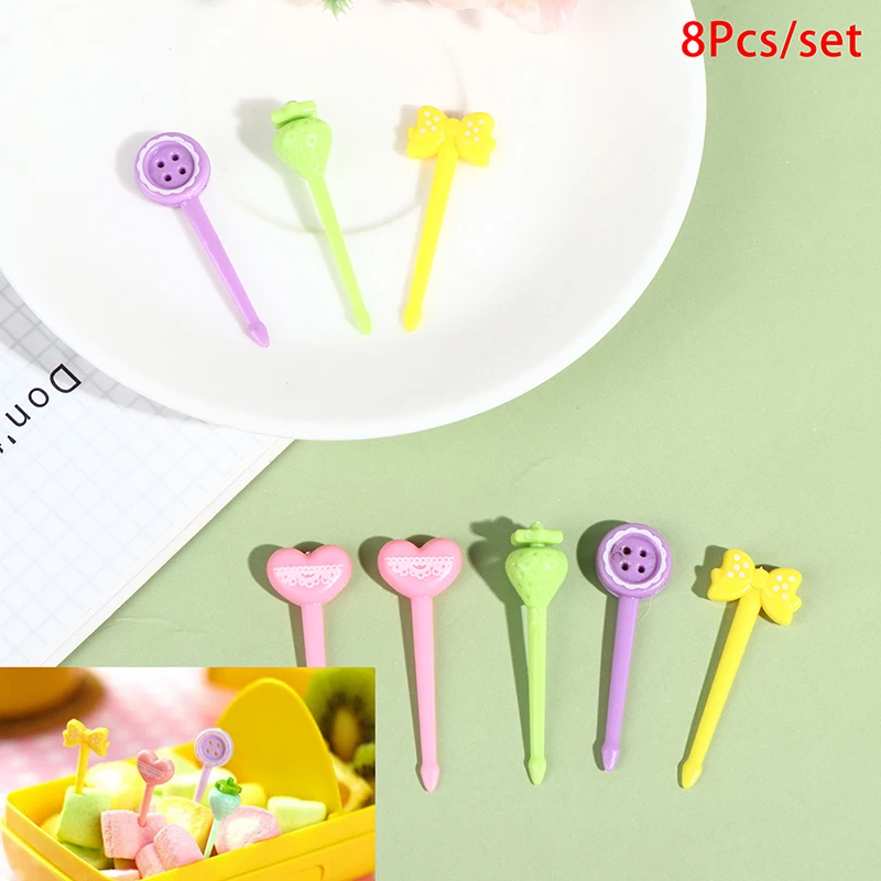 

8Pcs Mini Kids Fruit Fork Cartoon Snack Cake Dessert Food Fruit Toothpick Lunch Party Decoration Random Color