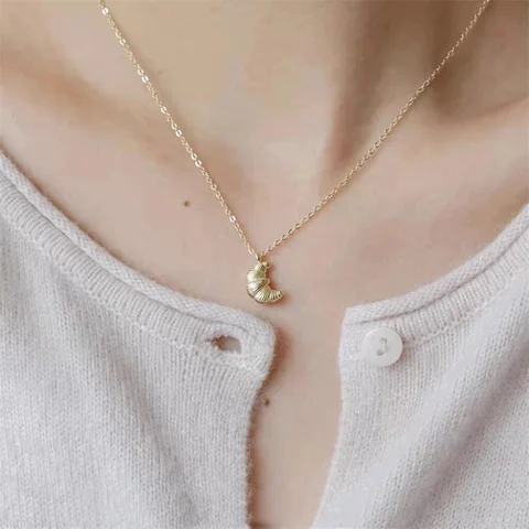 Хрустящее ожерелье из нержавеющей стали  Croissant Design