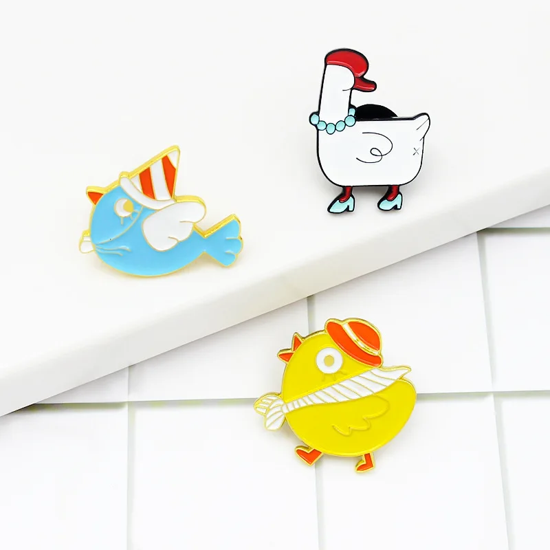 

New Cartoon Cute Small Animal Alloy Enamel Brooch Fun Chick Red Lips Goose Bird Badge Jewelry Men Women Clothing Bag Pins