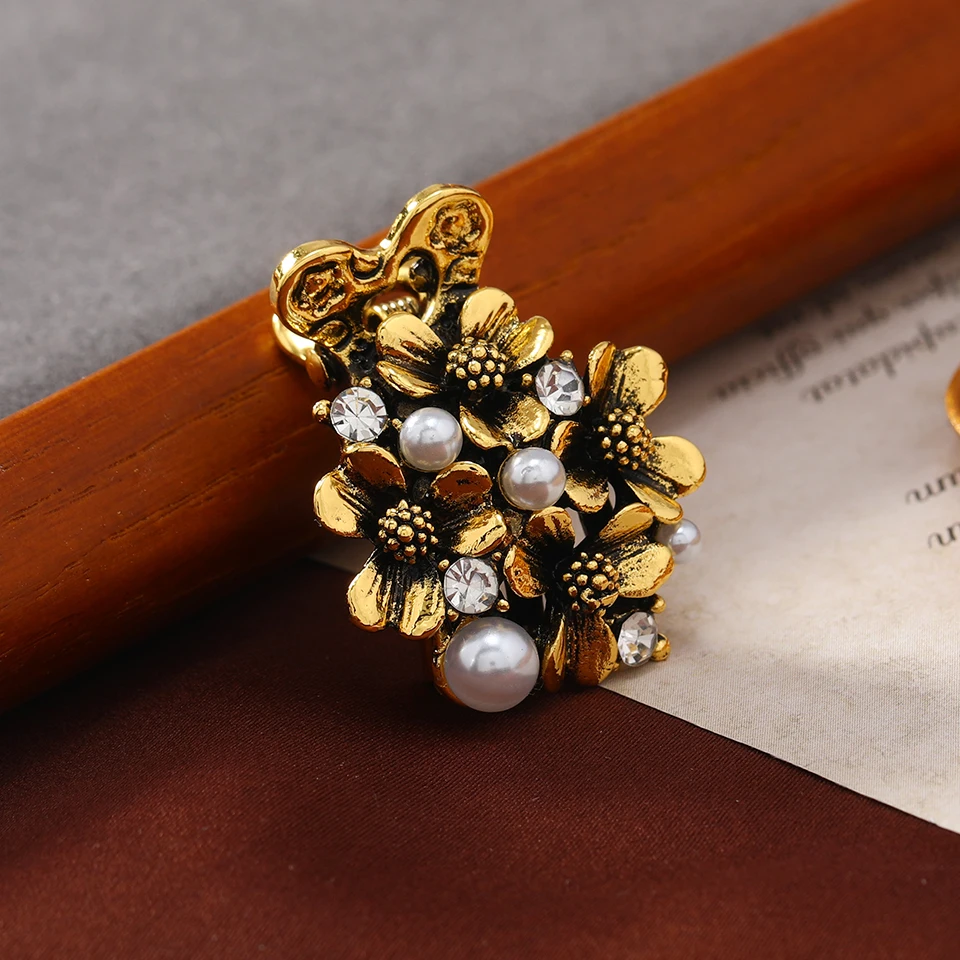 Старинные позолоченные маленькие цветочные заколки для волос для девочек винтажные металлические мини заколки аксессуары Стразы украшения для волос Старинные позолоченные маленькие цветочные заколки для волос для девочек винтажные металлические мини заколки аксессуары Стразы украшения для волос