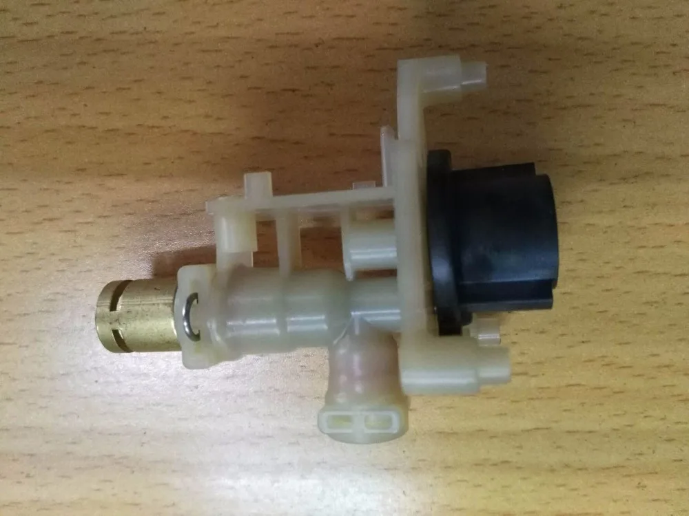 

1 шт., аксессуары для Merol Запчасти для кофе-машины, паровой клапан, соединительная Входная труба паровой выключатель, четыре ручки, круглый переключатель, запасная часть