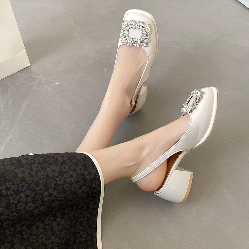 Женские сандалии 2022 женские с квадратным носком на высоком каблуке стразы