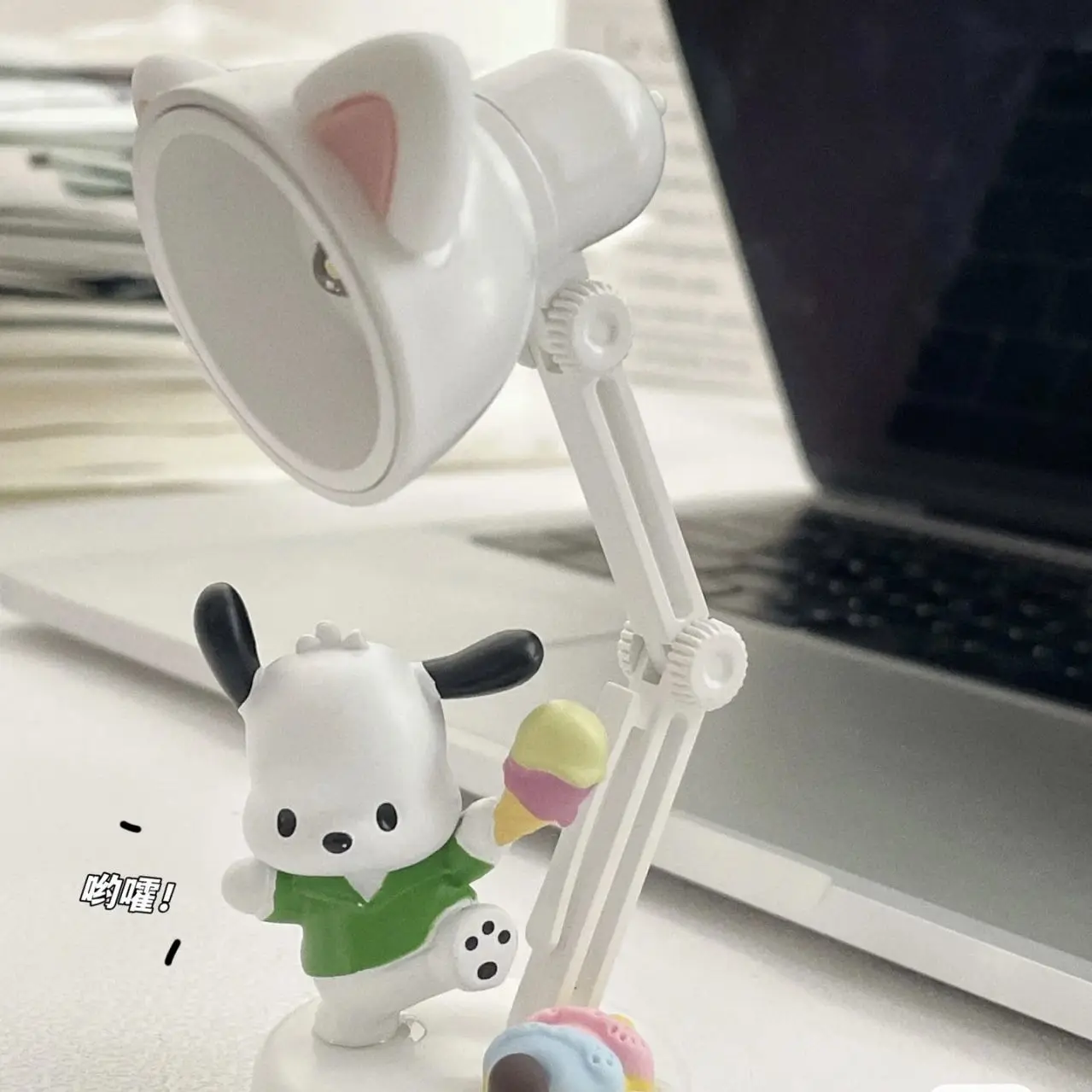 

Pochacco Small Night Lamp Folding DIY Small Night Lamp Mini Table Lamp Student Dormitory Reading Decorative Lamp