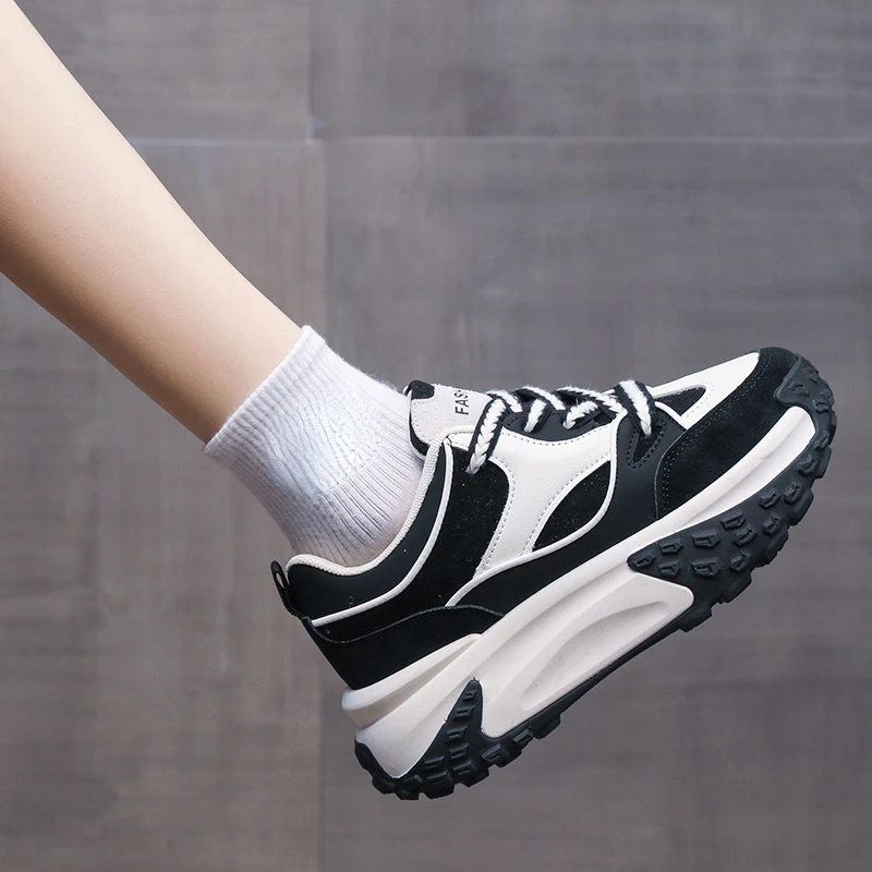 Массивные кроссовки повседневная обувь с вулканизированной подошвой женские