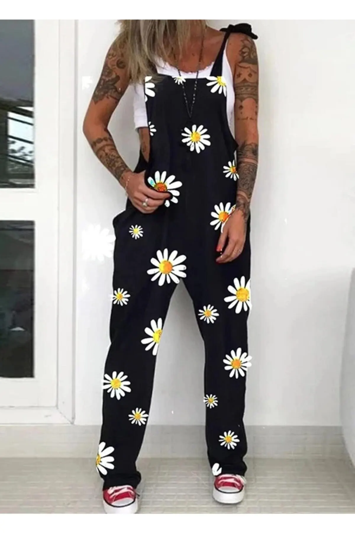 

Women's Overalls suspenders Jumpsuit Daisy Printed Hot Style Quality Fabric Sleeveless Baggy Trousers Casual Jumpsuit