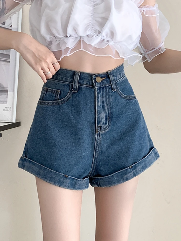 New Spring Summer Women High Waist Wide Leg Denim Shorts Streetwear Female Button Loose Retro Jeans Shorts Bottoms