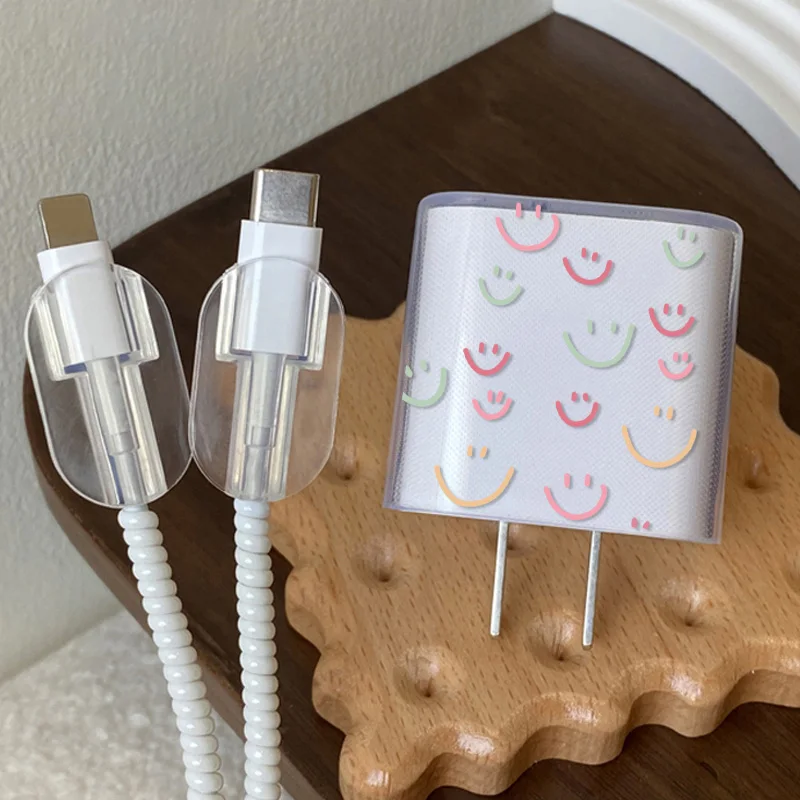 

Smiley Cute Bite Cord Usb Cable Data Line Winder Holder Protector Head Fast Charging Case For iPhone Charger Protector 18/20W