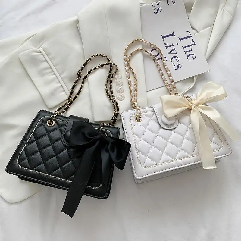 

Autumn Silk Scarf Bag Female 2022 New Trendy Fashion Rhombus Chain Bag Texture Single Shoulder Armpit Bag Messenger Bag