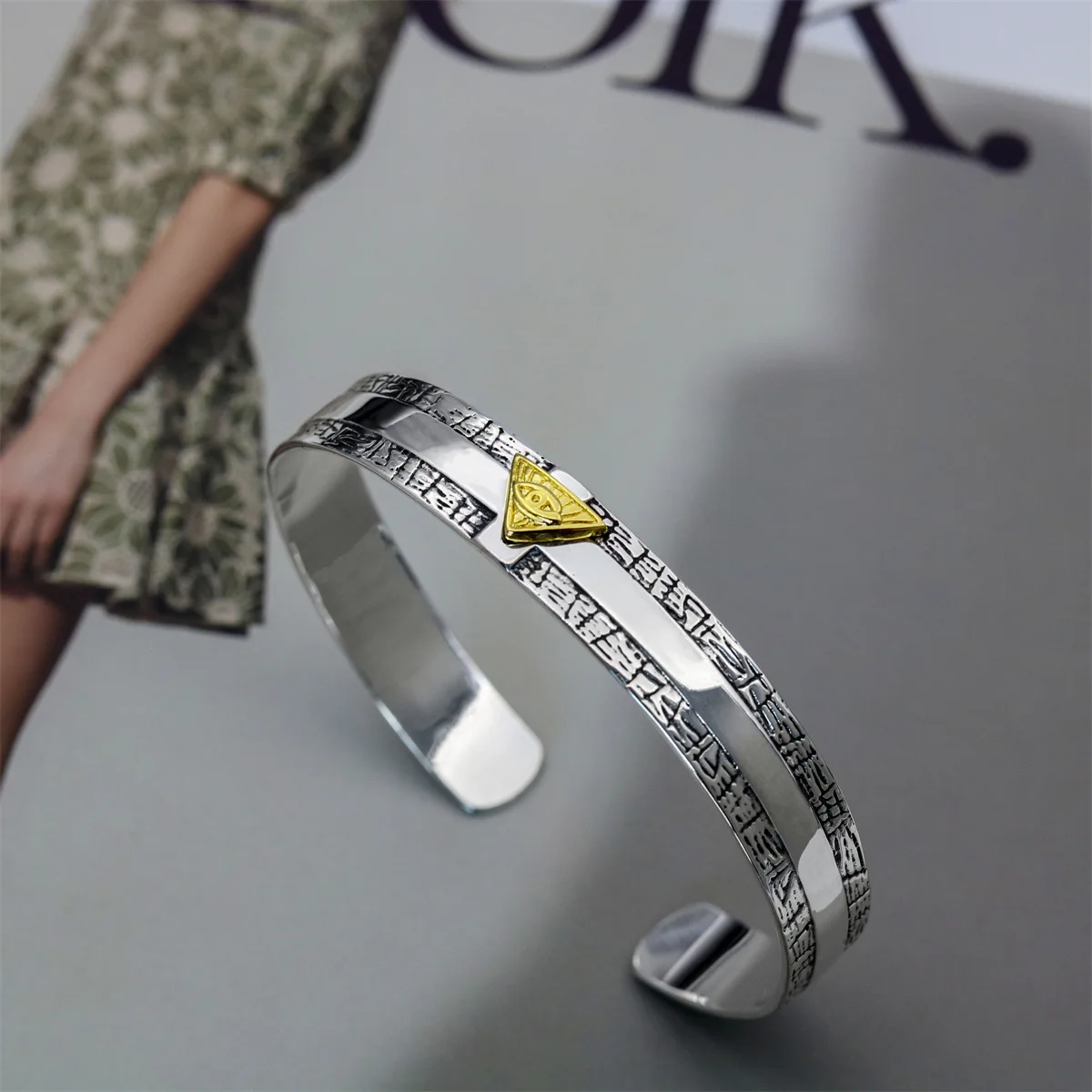 

European and American Eye of God Opening Bracelet