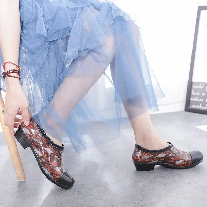 Waterproof Shoe Rain Boot Cover Ladies Sandals Soft Pvc Plastic Flat Non-slip  For Home  Kitchen Bedroom Driving Reusable