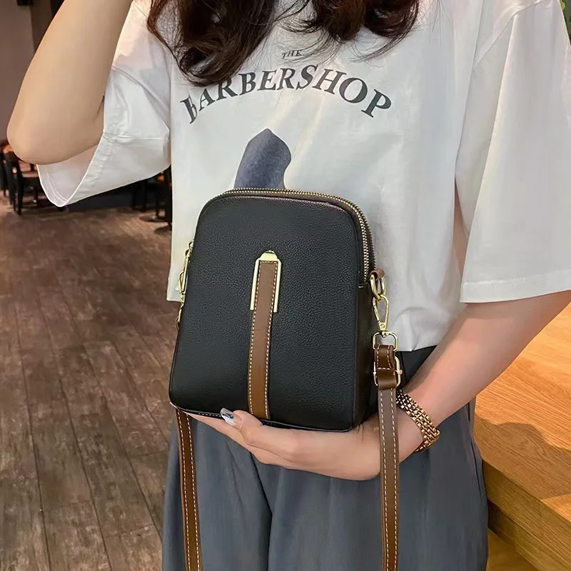 

Hot Selling Small Bag Girl 2023 Summer New Embroidery Thread Single Shoulder Oblique Straddle Mobile Bag Girl
