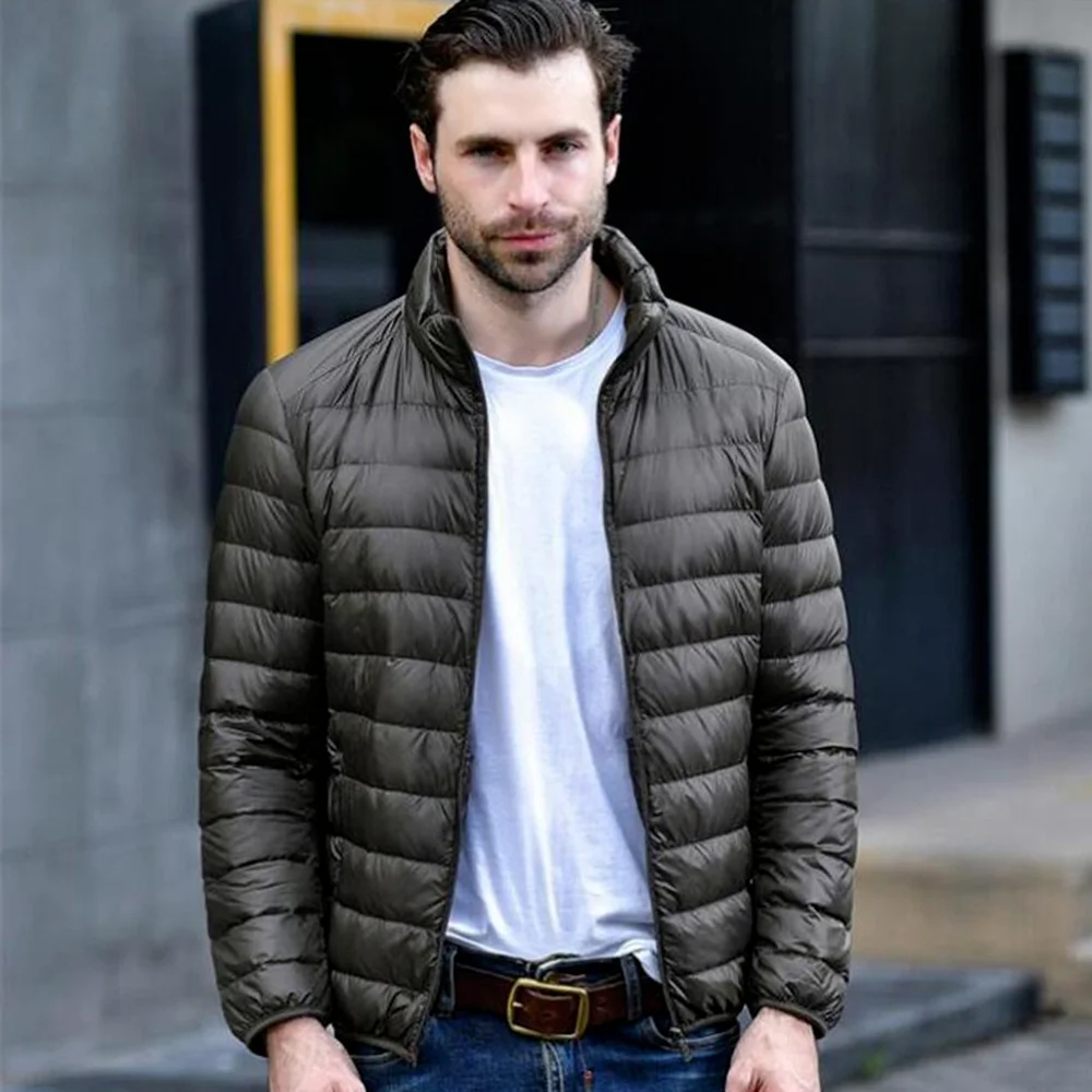 Covrlge Men Winter Jacket Ultra Light 90% White Duck Down Lightly Carry Casual Portable Winter Coat Male Down Parkas MWY003