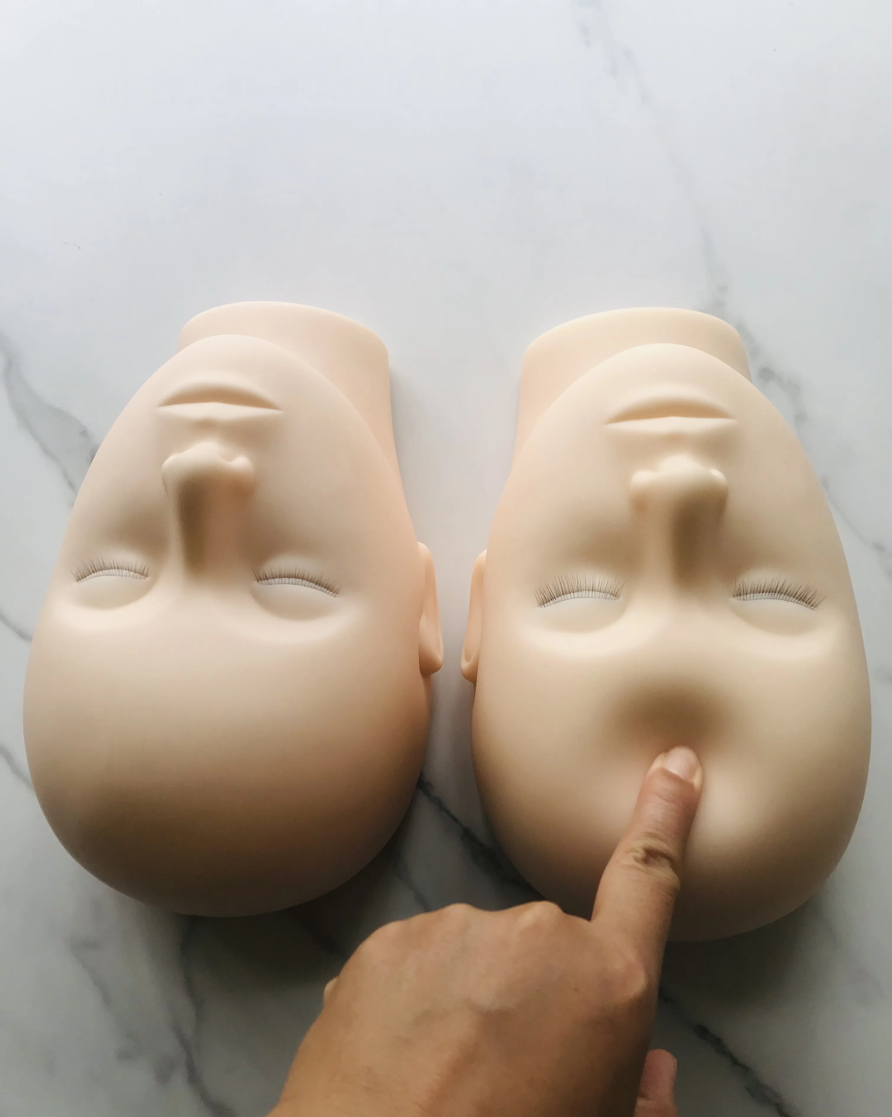 1 Pcs Mannequin Head with Layer Lashes for Lash Extension Dummy Head Practice Training Heads Makeup Tools Accessories Woman