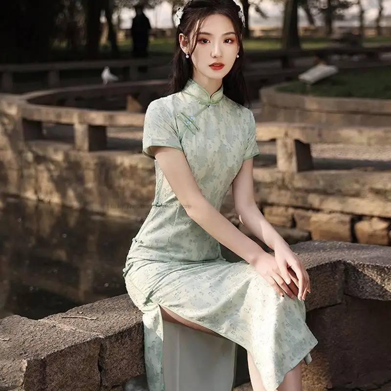 

Chinese Style Qiapo Dress Mandarin Collar Long Cheongsam Split Jacquard Weave Lady Women Sexy Elegant Vintage Hanfu Qipao Dress