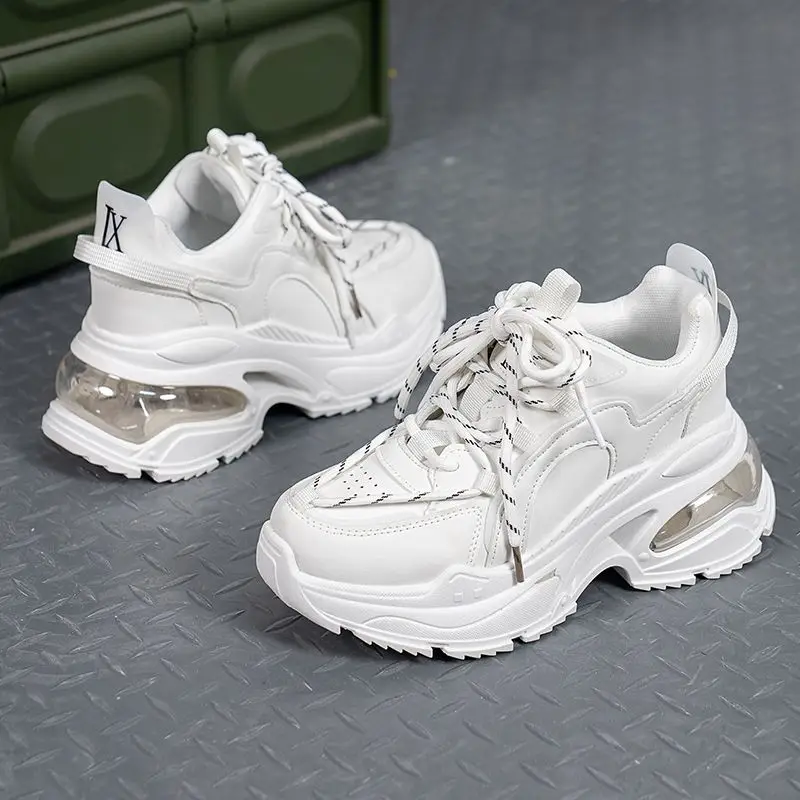 

2023 Women Chunky Sneakers Platform Ulzzang Sports Shoes Autumn Thick Bottom Casual Shoes 8CM High Heels Woman Designer Shoes