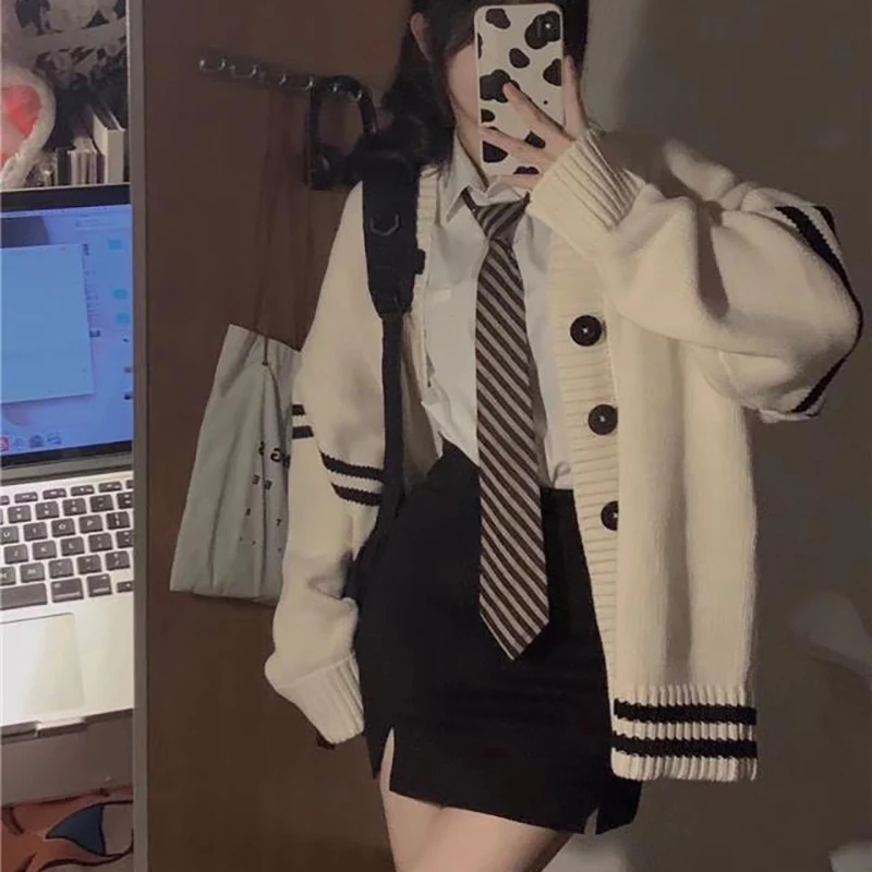 Женский винтажный кардиган в полоску свободный однобортный свитер Корейском