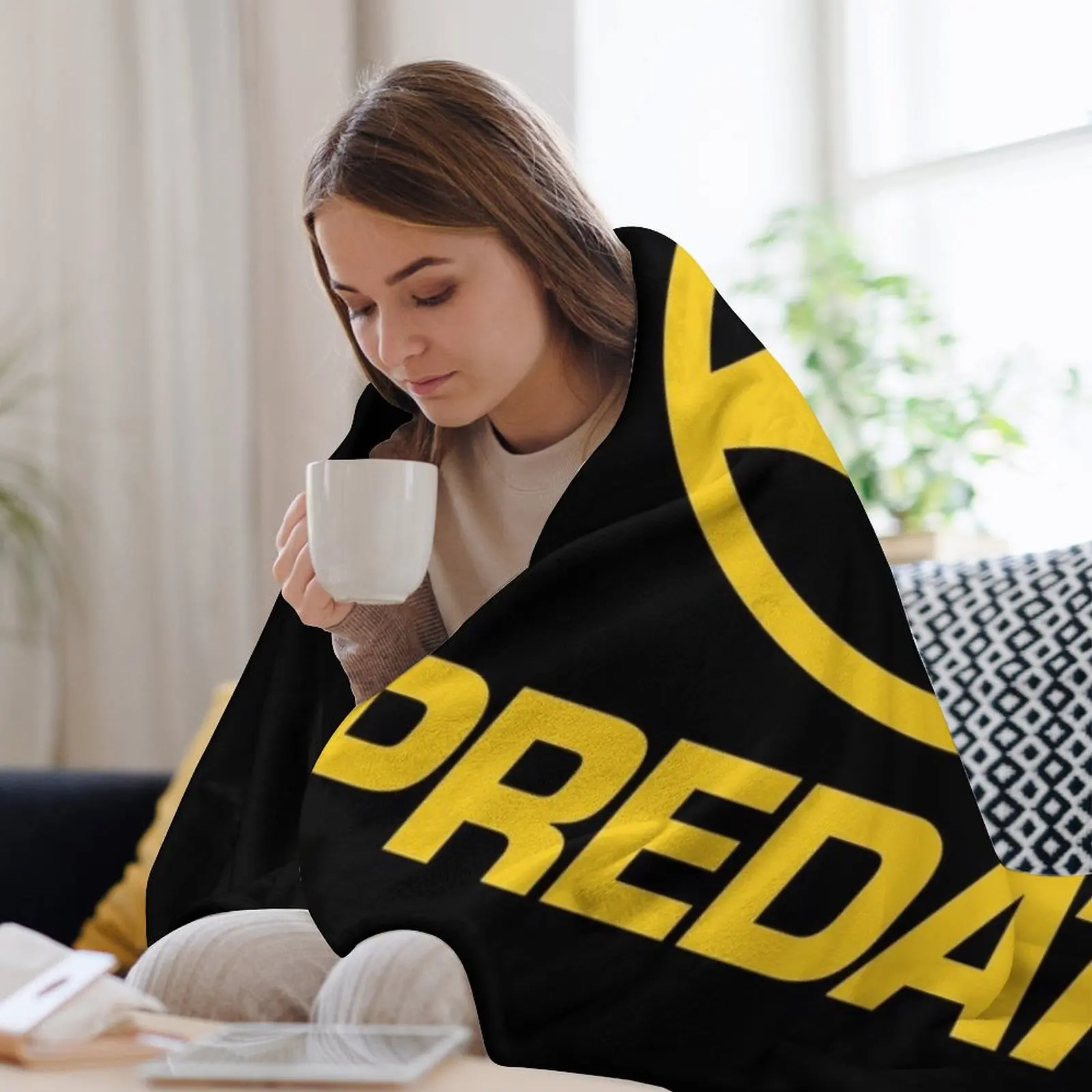 Плед с КРУГЛЫМ ЛОГОТИПОМ PREDATOR