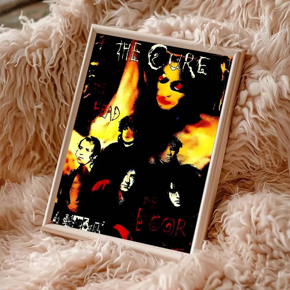 

Постер T-The Cure Potdemiel