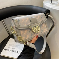 high texture 2022 spring and summer new armpit bag womens fashion niche design printed messenger small square bag