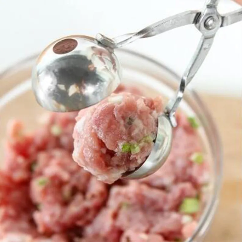 

Small Meatball Maker Homemade Lean Meatball Tool Geometric Shape Steel Maker Barbecue Hot Pot Bean Curd