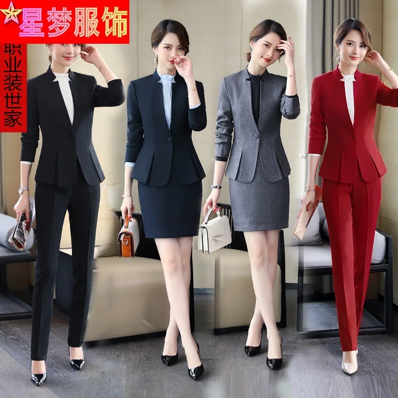 Женский деловой костюм с белым воротником Осень-зима 9993