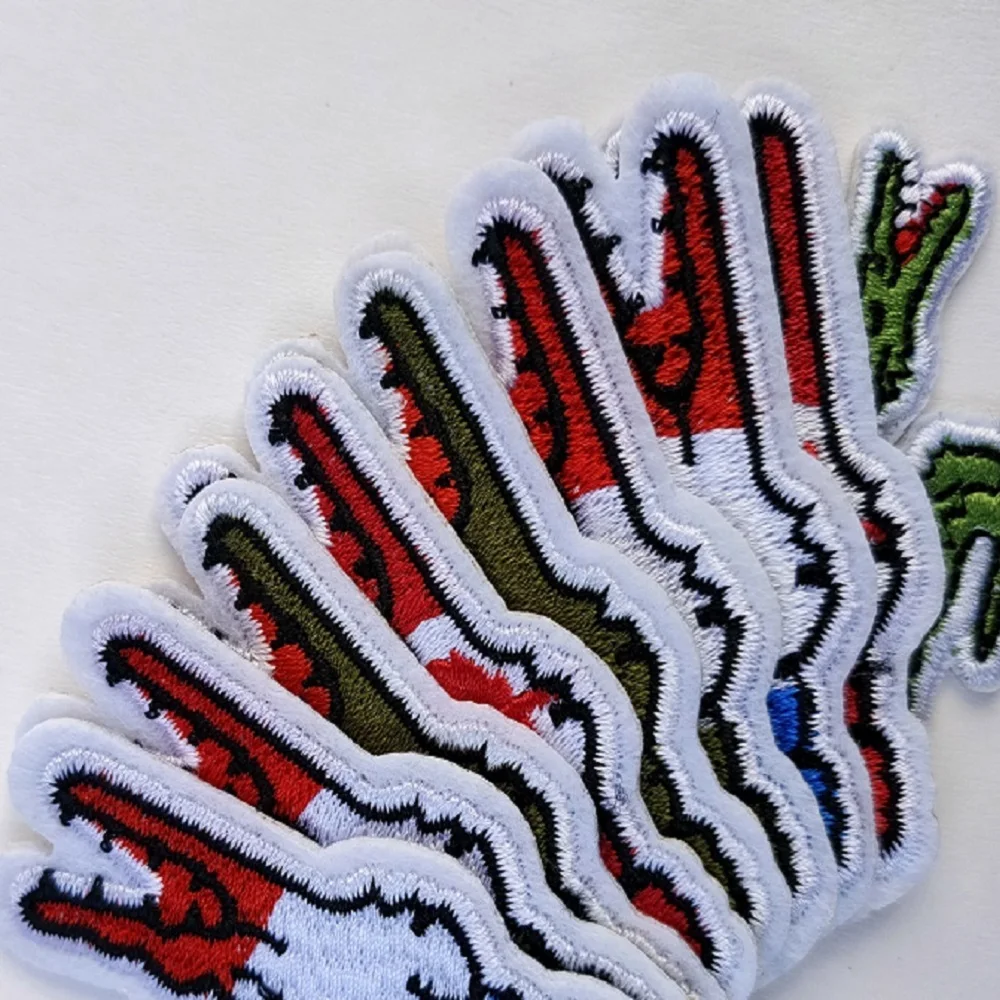 

5Pcs Fashion Sports Brand Cartoon crocodile Logo for on Clothing Pants DIY Sew Ironing Embroidery Patch hat T Shirt Decor badge