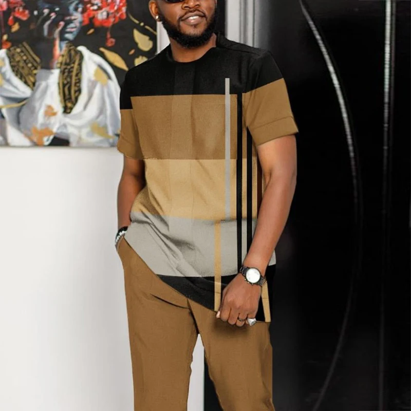 Костюм мужской с геометрическим принтом пуловер коротким рукавом и длинные