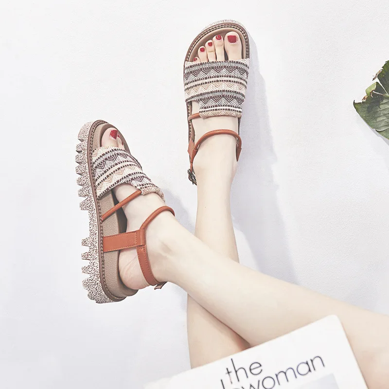 

Босоножки на каблуке для девочек, бежевые прозрачные универсальные сандалии-маффины с открытым носком, модные гладиаторы на плоской подошв...