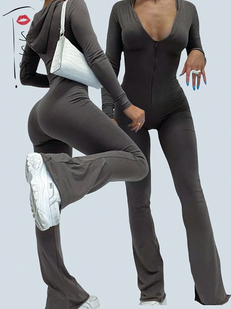 

Женский комбинезон с высокой талией, глубоким V-образным вырезом и капюшоном