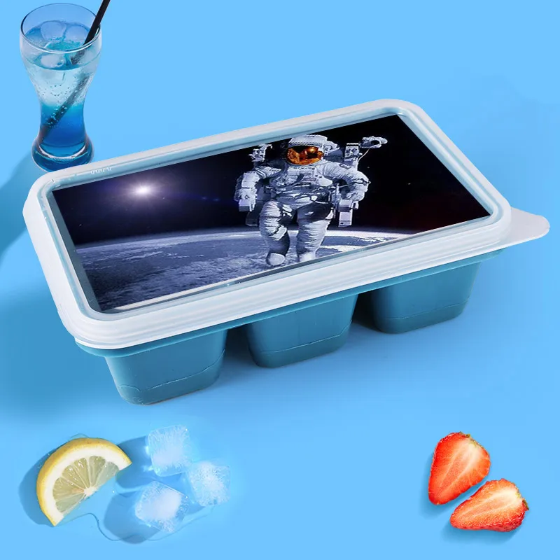 

Astronaut Kawaii Kitchen Ice Maker Kitchen Accessories Ice Tray Ice Tray with Lid Moldes De Helado Molde Helado Silicona