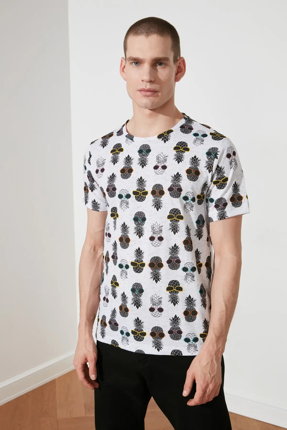 

Trendyol Male T-Shirt TMNSS20TS0949