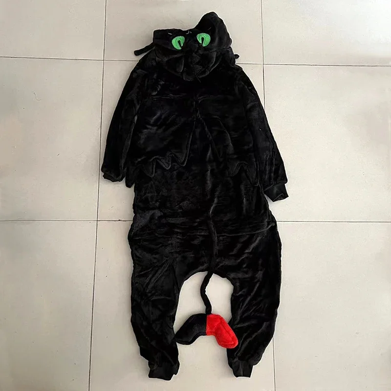 Пижама фланелевая унисекс для взрослых Комбинезон белого и черного цвета с