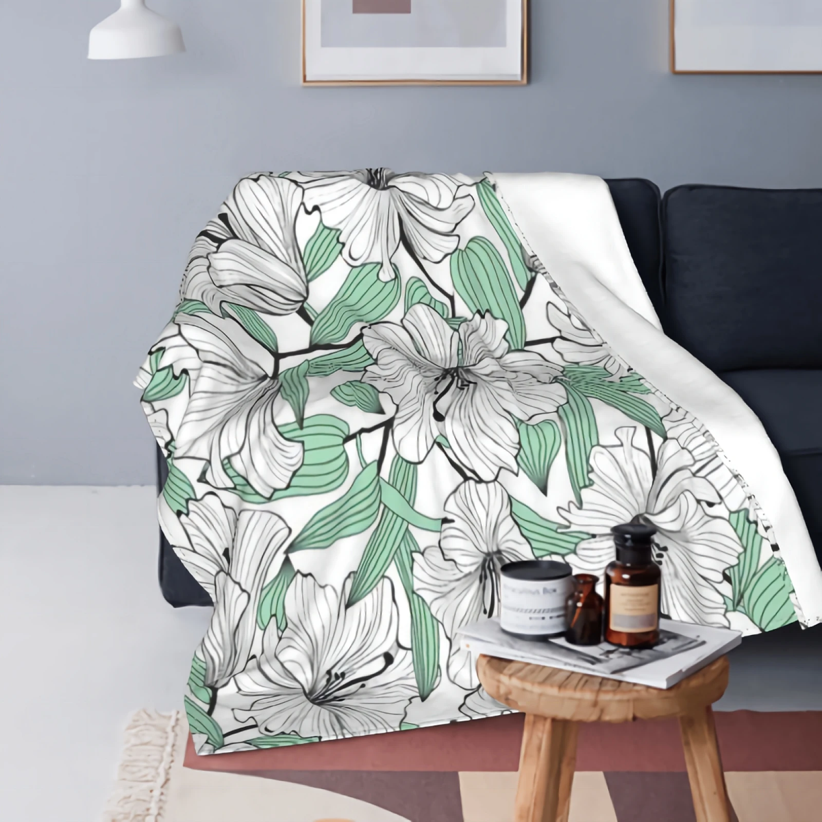 

Exotic White Tropical Flower Lightweight Cozy Plush Microfiber Bed Blanket Great Gifts For Adults Children-60"x50"