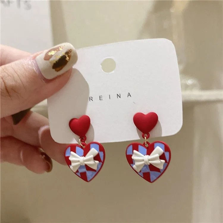 

2023 New Niche Design Peach Heart Earrings Bowknot Earrings For Women Birthday Gift Dating Earrings Jewelry Wholesale