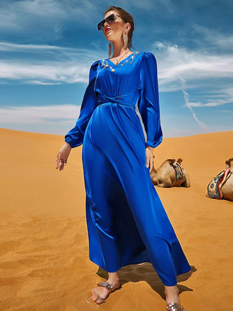 Abaya Dubai Woman 2022 V-Neck Rhinestone Belted Kaftan Long Sleeve Party Dresses Solid CoLor Robe Turkey Islamic Clothing