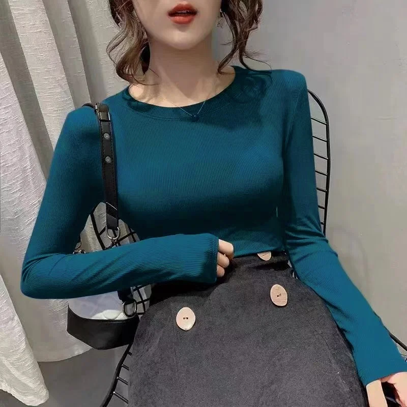 Женская Приталенная Базовая Футболка С Круглым Вырезом