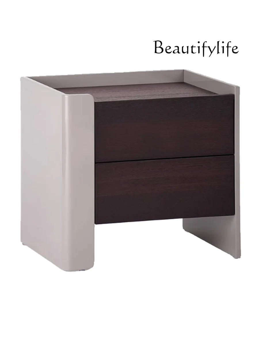 Итальянский минималистичный прикроватный столик Дымчатая простая прикроватная