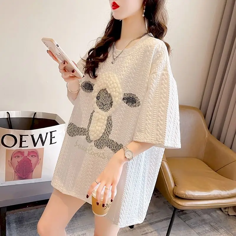 

2022 New T-shirt Women Korean Style Fashion Short-sleeved T Shirt Heavy Industry Cartoon Hand-beaded Loose Tops Womens Clothing