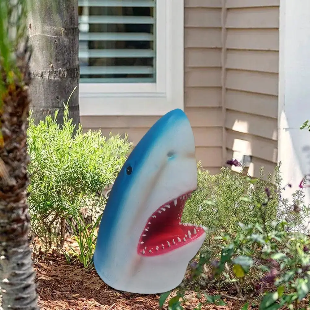 

Unique Great White Shark Head Sculpture Wall Hanging Resin 3D Jaws Statue Ocean Art and Craft Ornament For Home Bar Decor I8A8