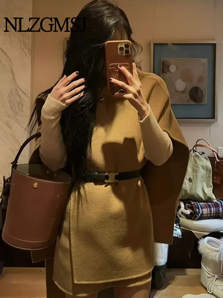 

Nlzgmsj TRAF 2024 Autumn Elegant Asymmetrical Cape Vintage O Neck Poncho Coats Jacket Fashion Sleeveless Office Ladies Outcoats