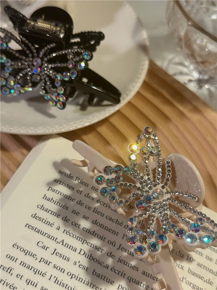 

Заколка для волос для женщин, черно-белая, с фианитами, 2023