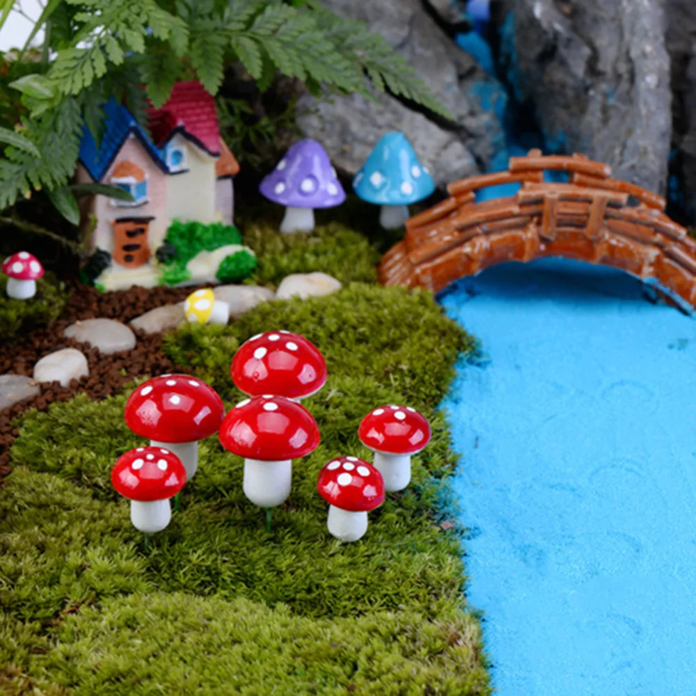 

10pcs Resin Crafts Cute Mushroom Terrarium Figurines Fairy Garden Miniatures Party Garden Ornament Decorations Mushrooms