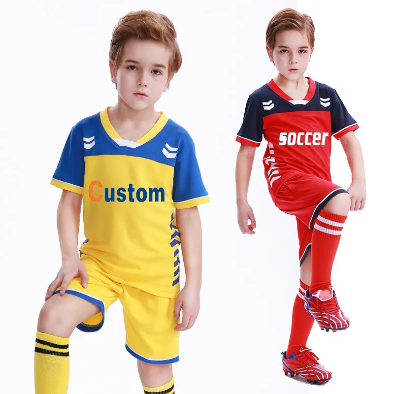 Дешевые детские футбольные Джерси из 100% полиэстера оптом Дышащие комплекты