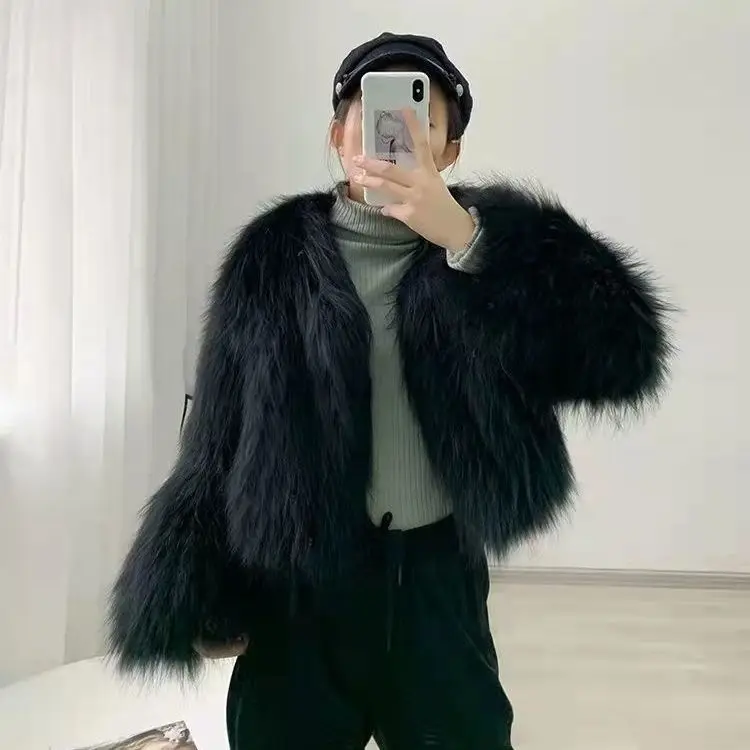 Женская меховая куртка на осень и зиму новинка 2024 ультракороткая одежда в