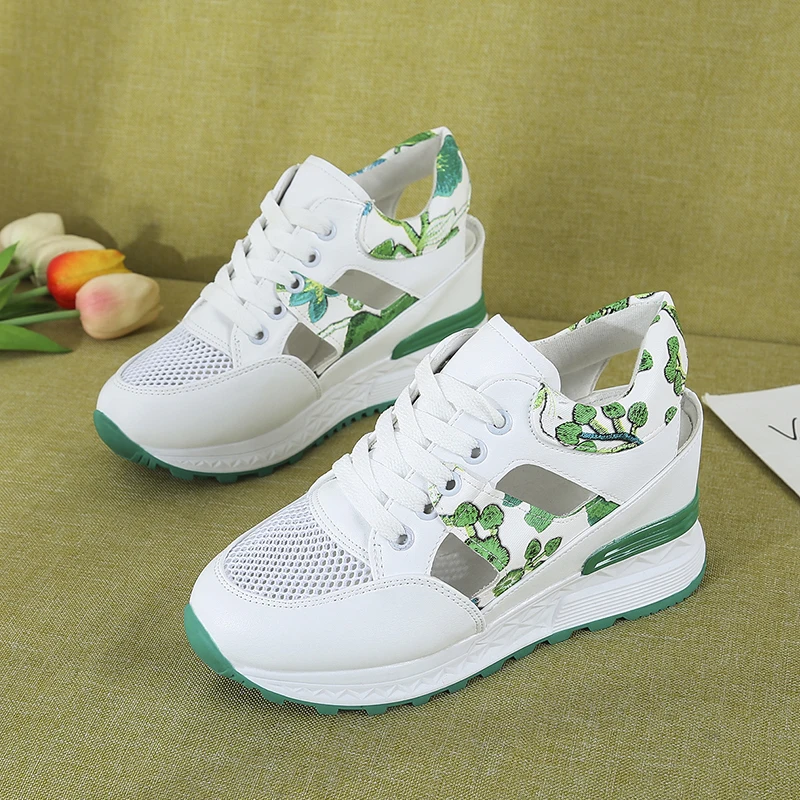 

Женские кроссовки на танкетке, Повседневные Дышащие сетчатые сандалии для прогулок, уличная спортивная обувь на шнуровке, сандалии на кабл...