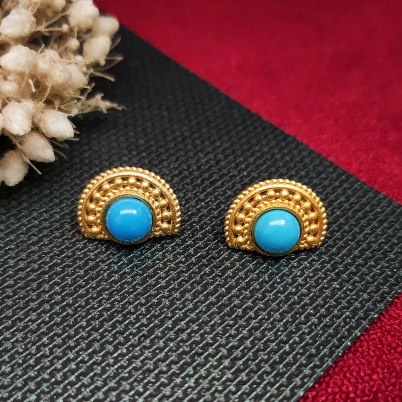 

Noble Palace Style Earrings with Retro Floral Sunflower Inlaid Semi Circular Blue Pine Earrings for Women's High-end Jewelry